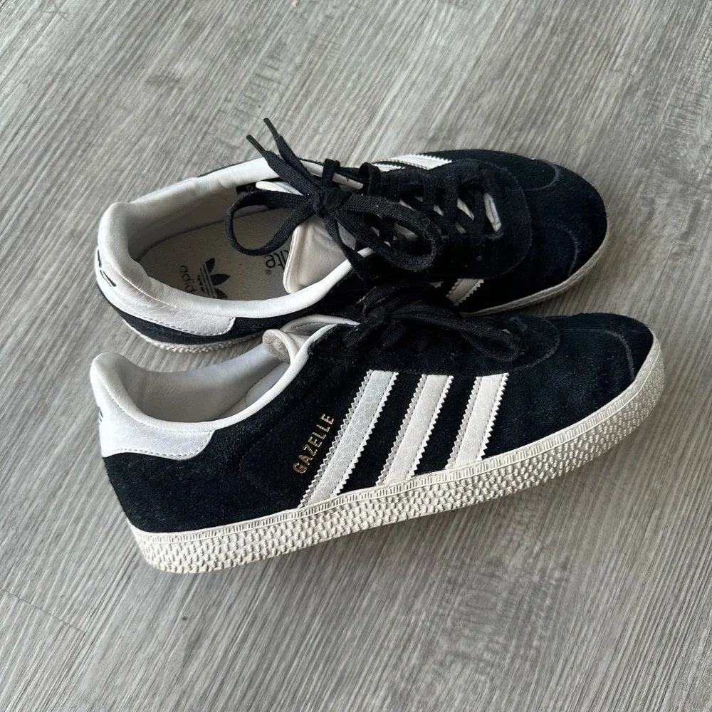adidas classic gazelle